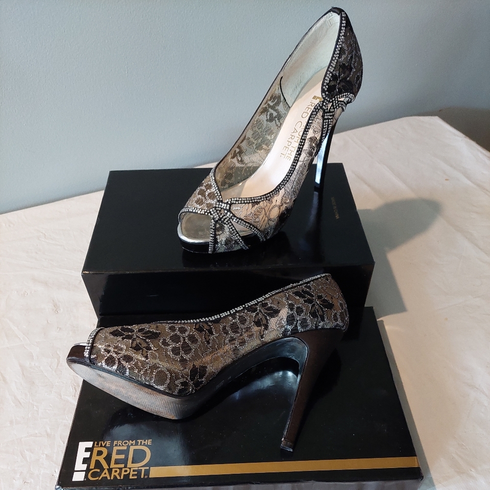 E Live from the Red Carpet Shoes Black&Silver Lace Med Size 9 - Picture 3 of 8